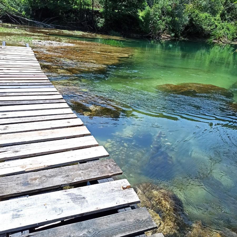Bungalov Cozy Una Kulen Vakuf Bagian luar foto